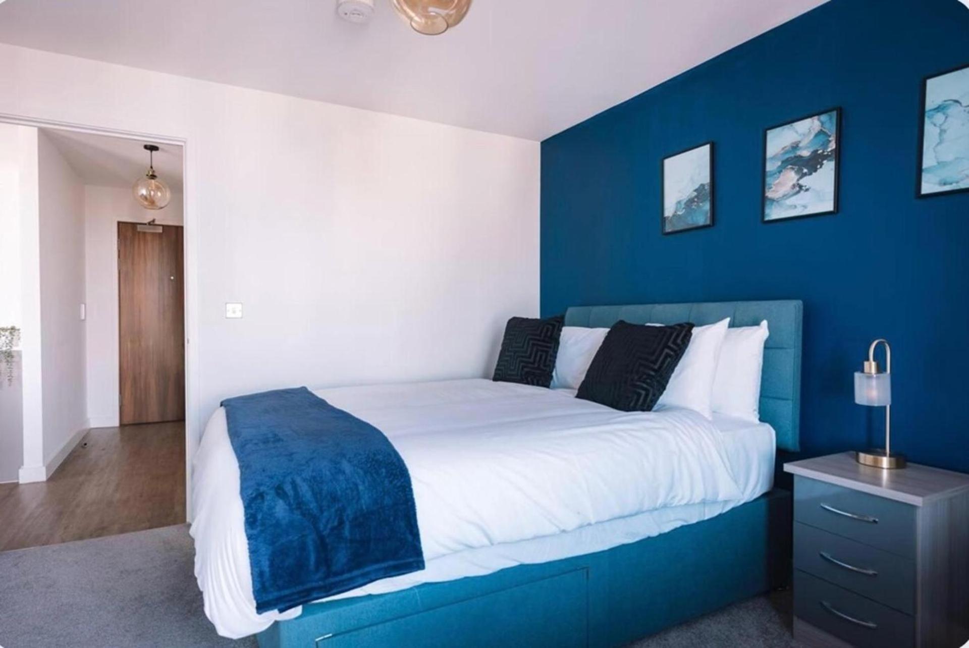 Centre Appt-sleeps 5-free Parking & Free Wifi Apartment Birmingham