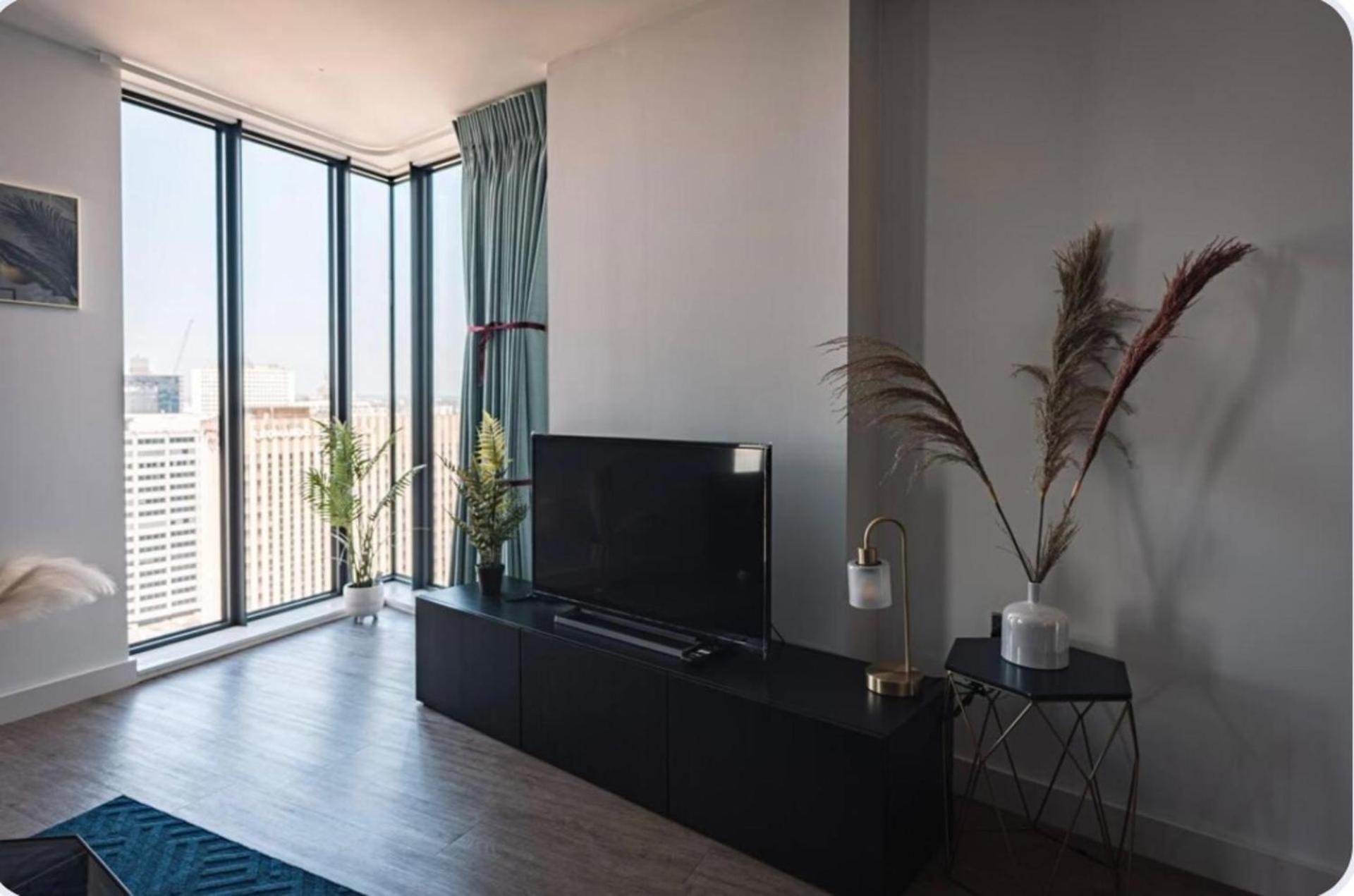 Centre Appt-sleeps 5-free Parking & Free Wifi Apartment Birmingham