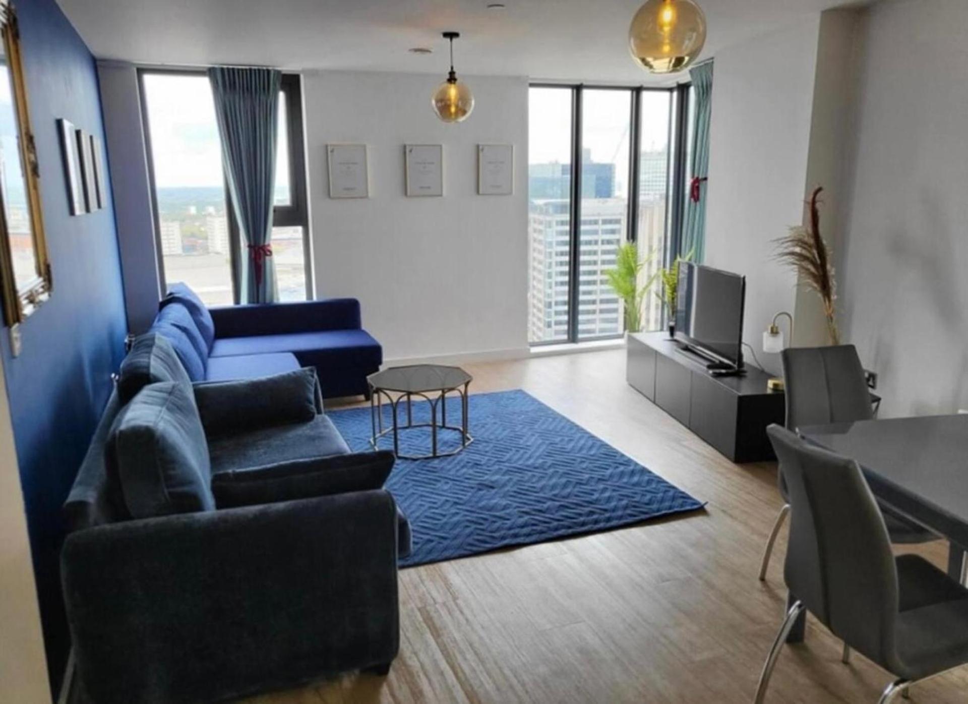 Apartment Centre Appt-sleeps 5-free Parking & Free Wifi Birmingham