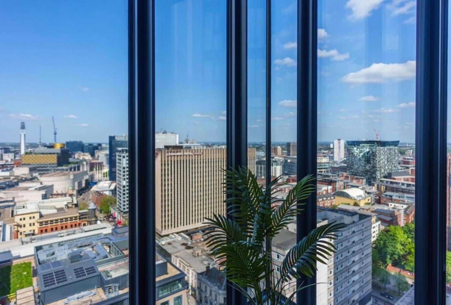 Centre Appt-sleeps 5-free Parking & Free Wifi * Birmingham